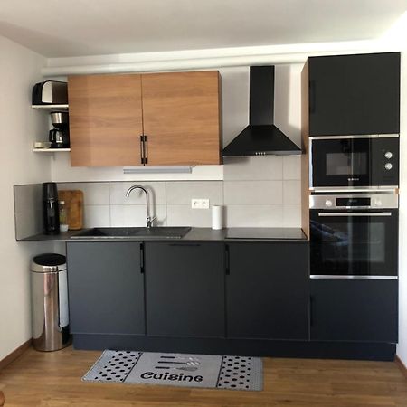 Location Studio De 2 - 4 Personnes Hautecour  외부 사진