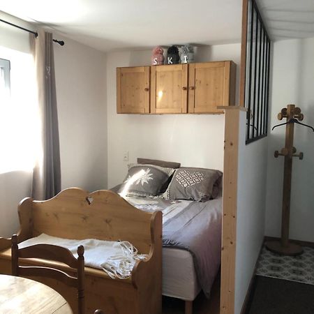 Location Studio De 2 - 4 Personnes Hautecour  외부 사진